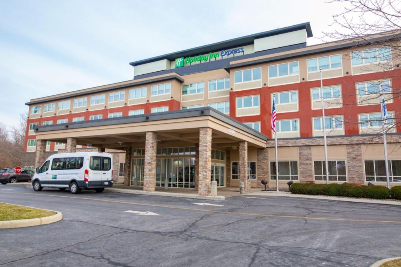 Holiday Inn Express Columbus Airport Easton Экстерьер фото